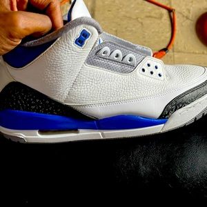 I’m selling my Retro Racer 3’s size 13.